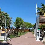 营地 Mobil-home Cosy Avec Terrasse Pour 4 Pers. - Api-1-52-1702 Arvert