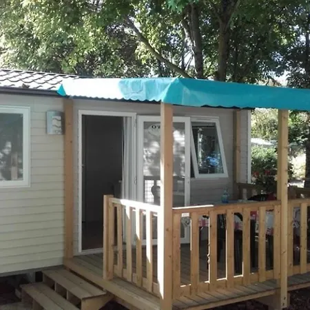 אתר קמפינג Mobil-home Cosy Avec Terrasse Pour 4 Pers. - Api-1-52-1702 *